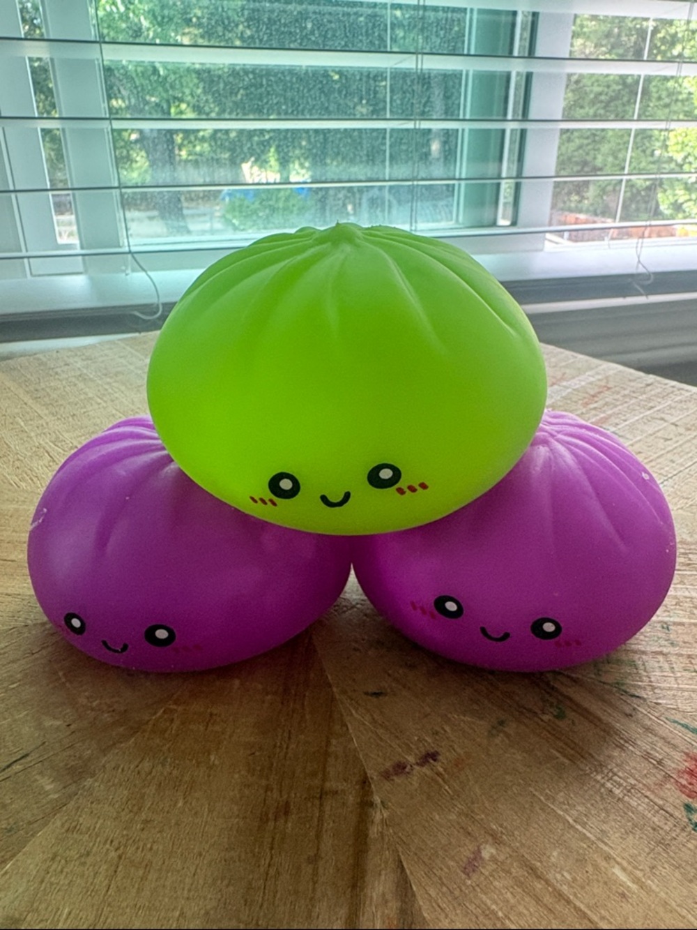 Cute Squishy Kawaii Dunpling Bun Toy - Green or Purple